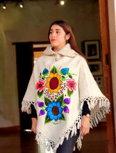Load image into Gallery viewer, Handmade Mexican Shawl Rebozo for Winter
