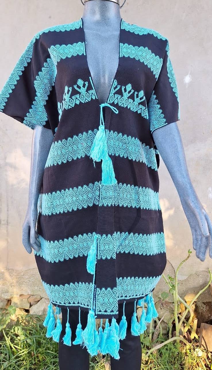 Blue Handmade Jorongo de lana Rebozo for Autumn and Winter