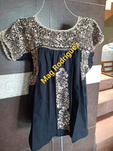 Load image into Gallery viewer, Handmade San Antonino Embroidered Blouse
